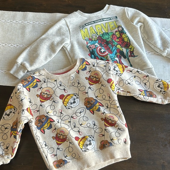 2T Sweatshirts- Paw Patrol Christmas & Marvel - Picture 1 of 5